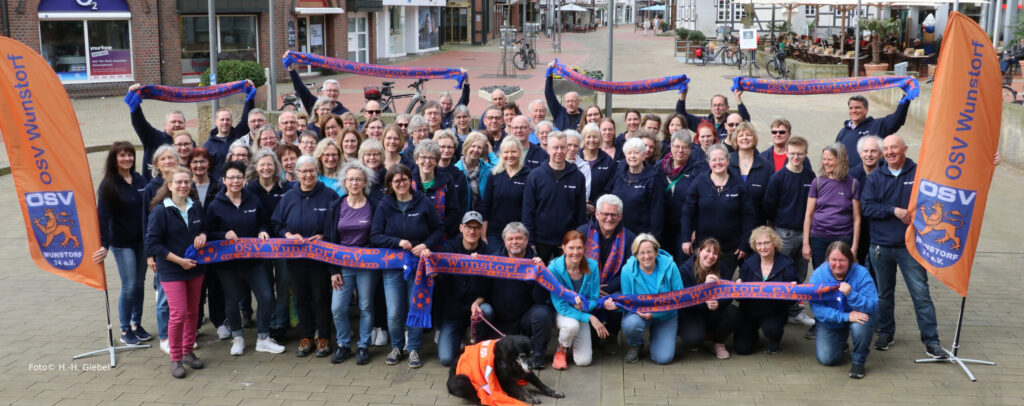 Gruppenfoto auf dem Marktplatz 07. April 2024
